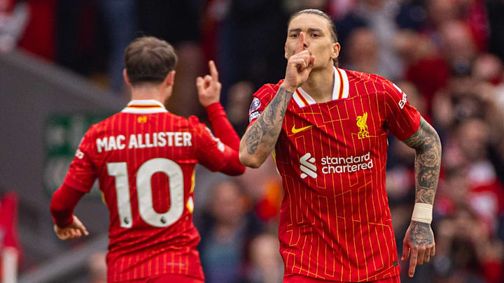 SY225C中型液压挖掘机